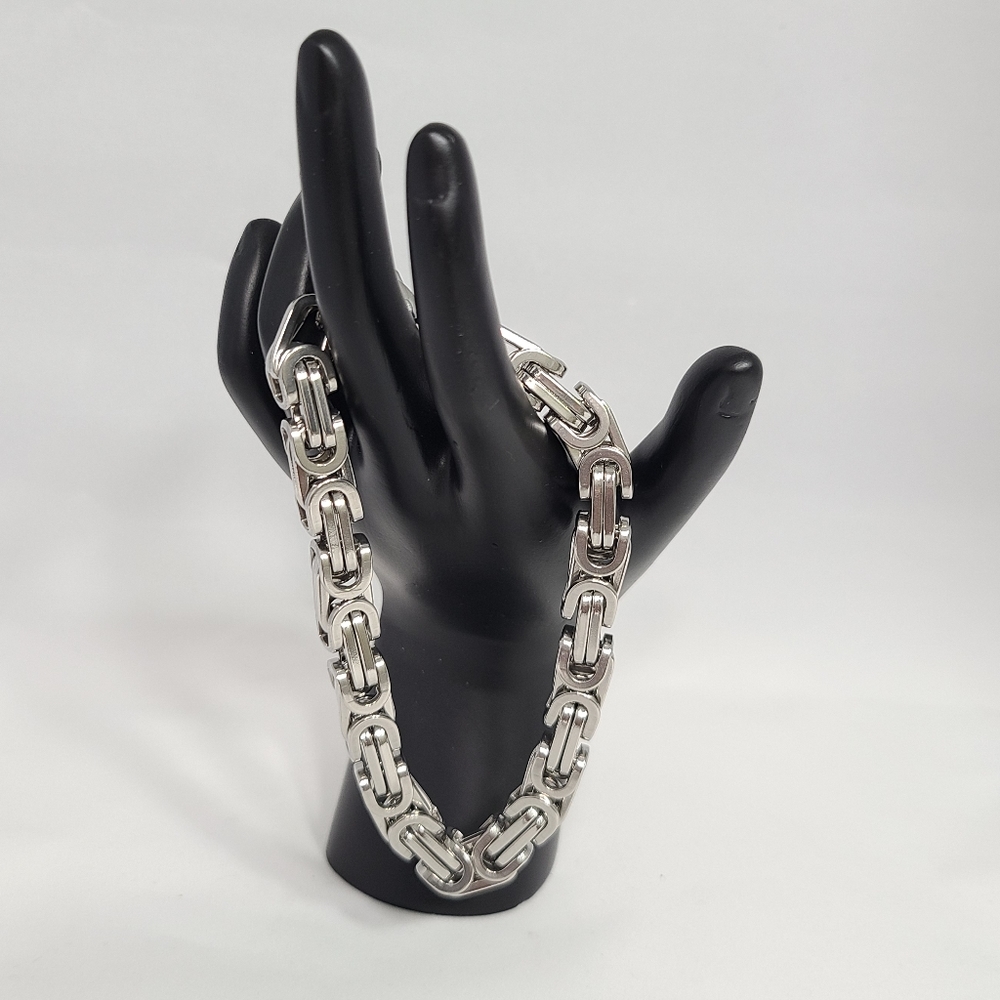 Beckham Bracelet - Picture 1 of 2